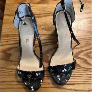Michael Shannon Floral Heels size 8